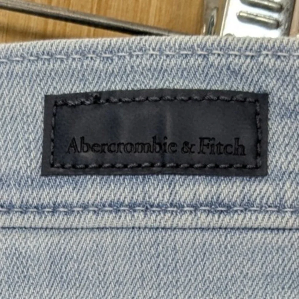 Abercrombie & Fitch Micro Mini Jean‎ Shorts Womens 2 Low Rise Y2K Light Wash